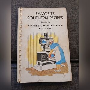 Vintage 1962 Waycross Woman's Club Favorite Southern Recipes Book